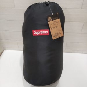 シュプリーム　寝袋